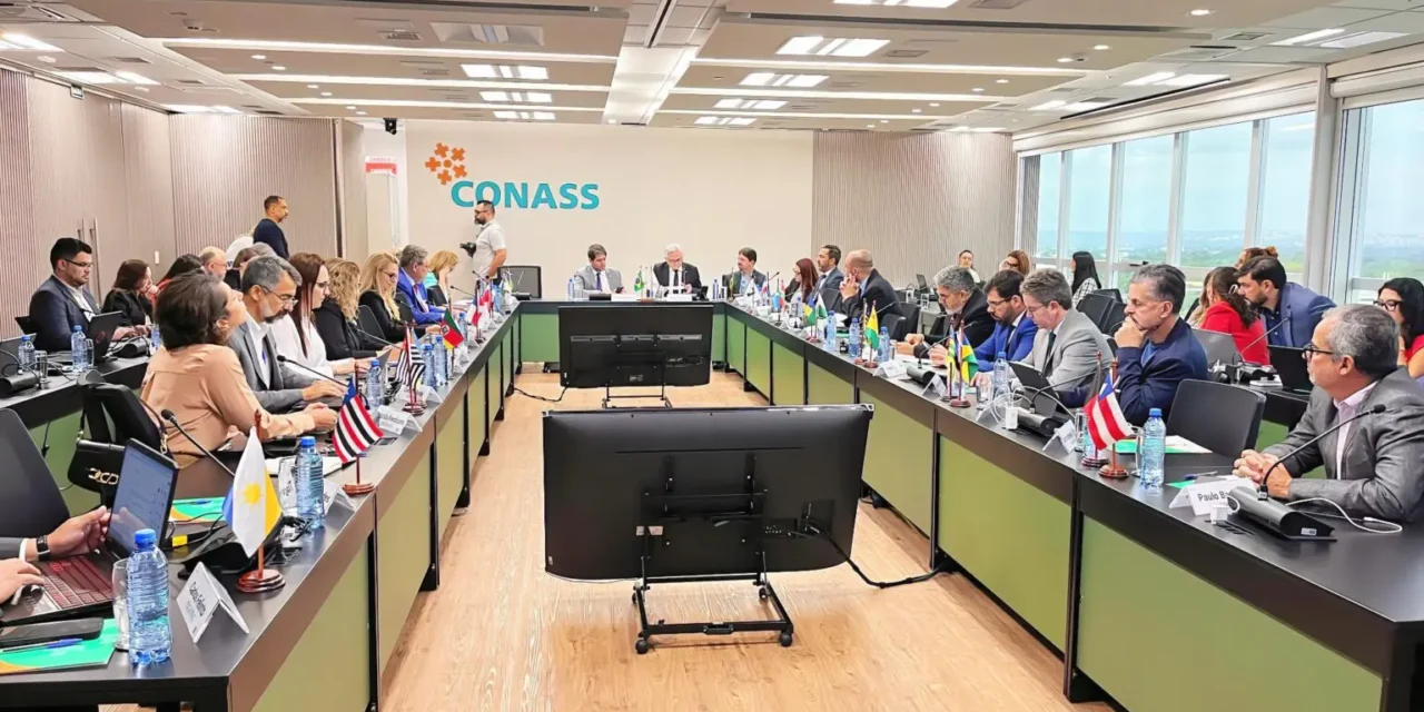 Goiás apresenta estratégias de combate à dengue